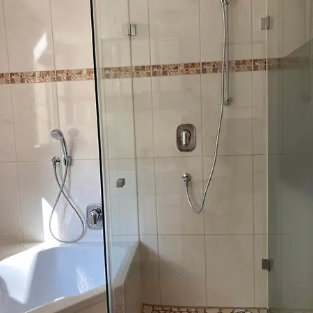 Haus Waldfrieden Appartement *